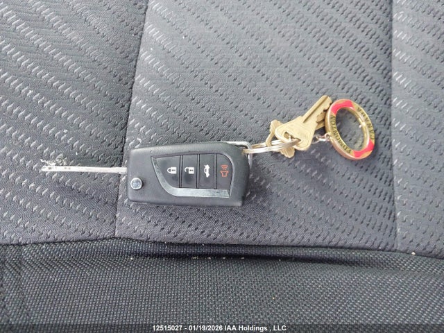 4T1BF1FKXFU928997 Toyota CAMRY LE