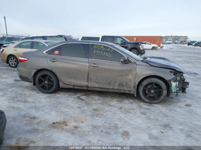 4T1BF1FKXFU928997 Toyota CAMRY LE