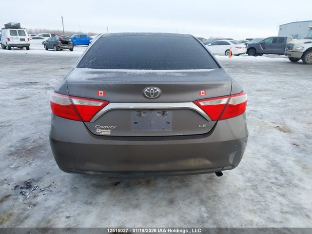 4T1BF1FKXFU928997 Toyota CAMRY LE