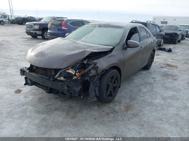 4T1BF1FKXFU928997 Toyota CAMRY LE
