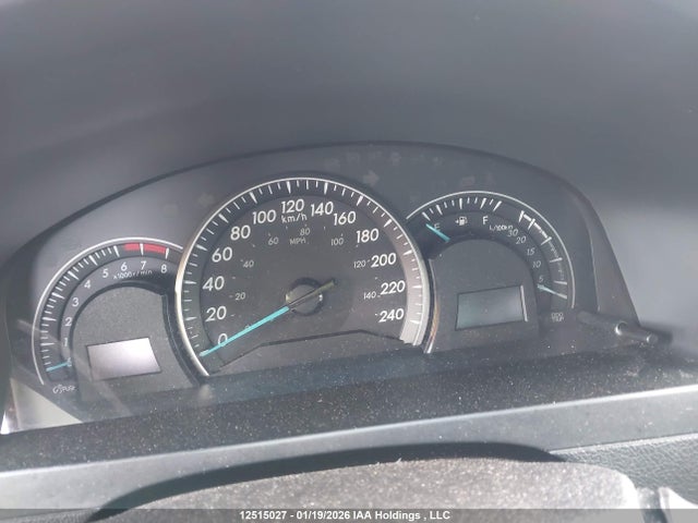4T1BF1FKXFU928997 Toyota CAMRY LE