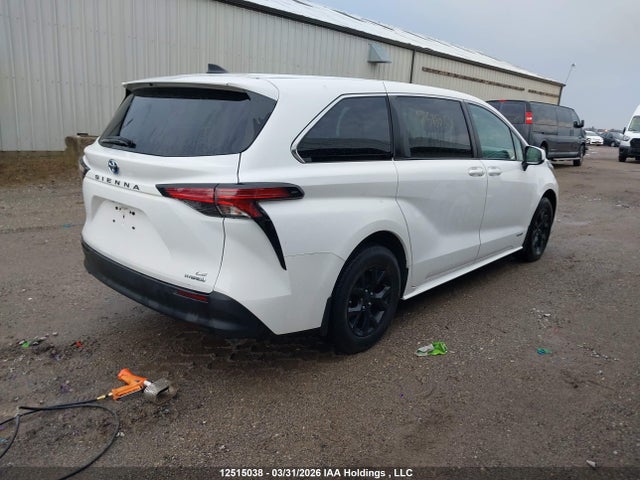 12515038 :رقم المزاد ، 5TDGRKEC0MS012560 vin ، 2021 Toyota Sienna Le/xle/xse/limited/platinum مزاد بيع