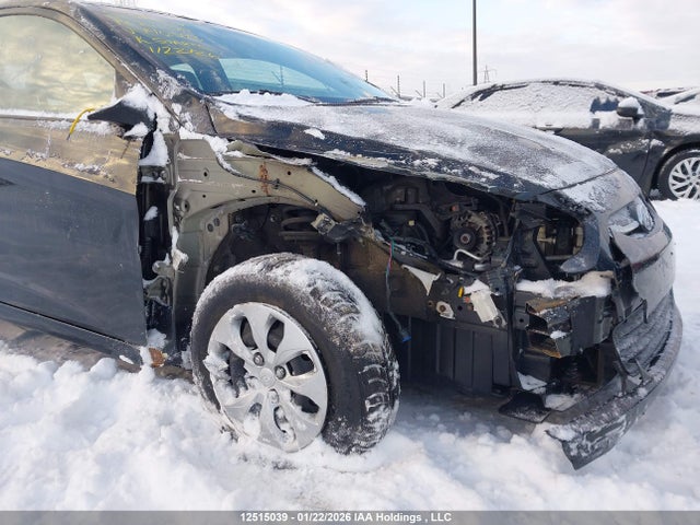 KMHCT4AE5HU190593 Hyundai ACCENT GL