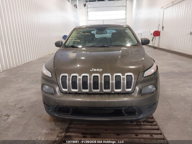 1C4PJLAB6EW287538 Jeep Cherokee Sport