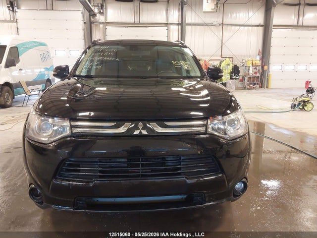 JA4JZ4AX3EZ604815 Mitsubishi OUTLANDER GT