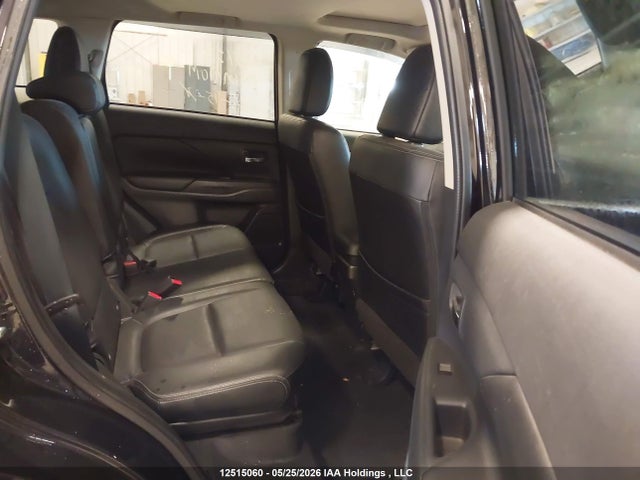JA4JZ4AX3EZ604815 Mitsubishi OUTLANDER GT