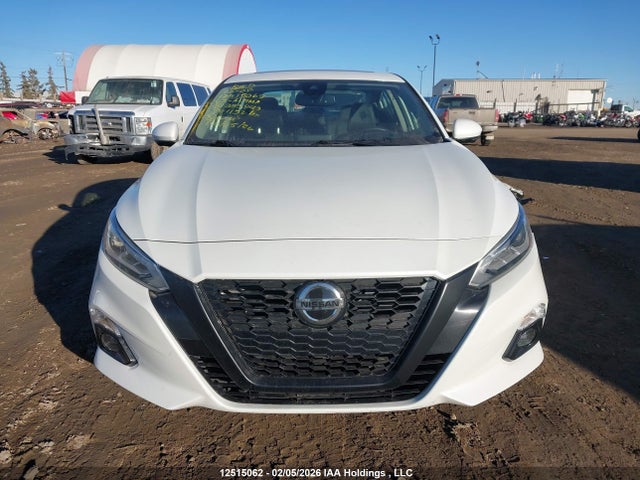 1N4BL4FW0NN353843 Nissan Altima 2.5 Platinum