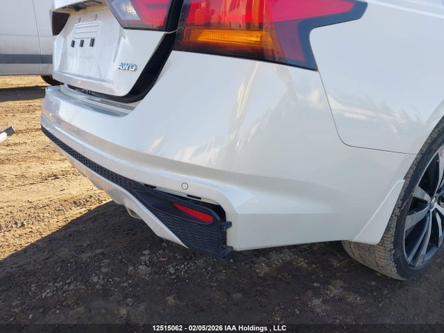 1N4BL4FW0NN353843 Nissan Altima 2.5 Platinum
