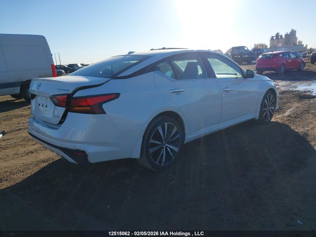 1N4BL4FW0NN353843 Nissan Altima 2.5 Platinum