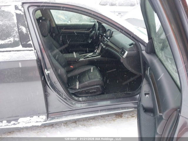 1HGCV1F99MA803112 Honda Accord Touring 1.5t