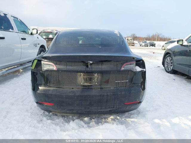 5YJ3E1EB2JF107276 Tesla MODEL 3