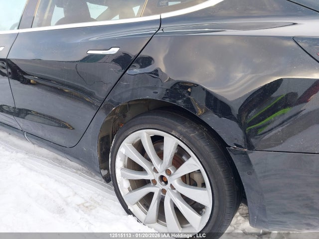 5YJ3E1EB2JF107276 Tesla MODEL 3