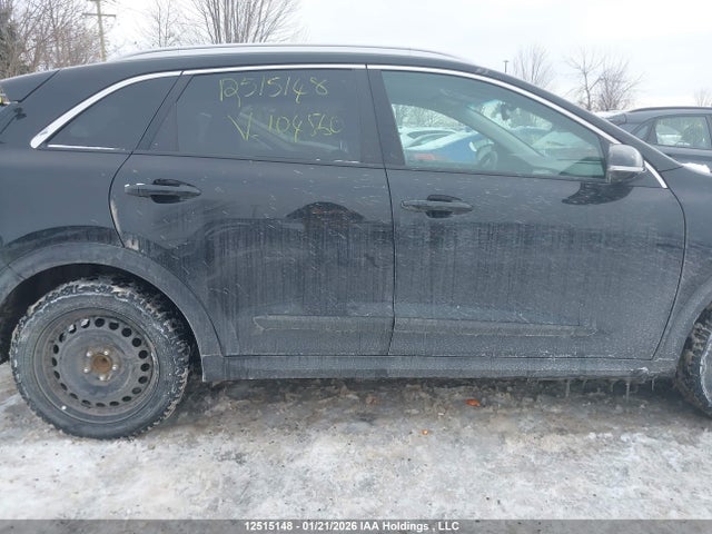 KNDCC3LG9M5104560 KIA NIRO EX