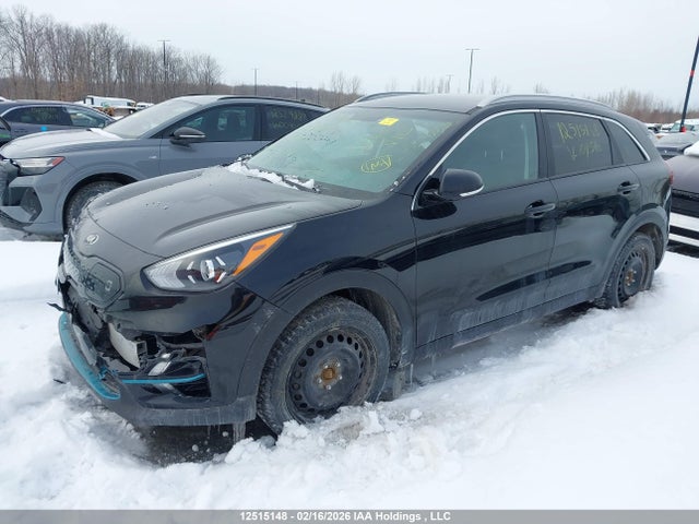 KNDCC3LG9M5104560 KIA NIRO EX