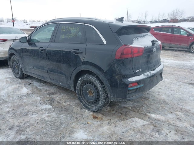 KNDCC3LG9M5104560 KIA NIRO EX