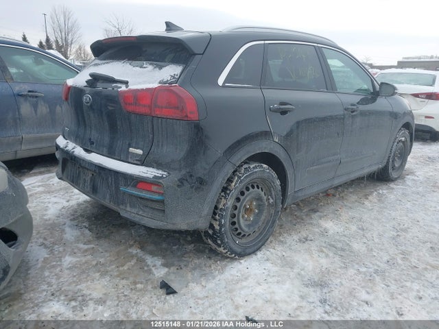 KNDCC3LG9M5104560 KIA NIRO EX