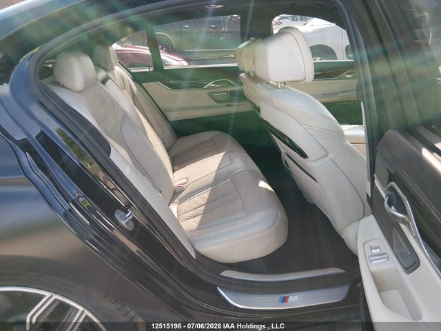 WBA7B0C55GG526851 BMW 750i Xdrive