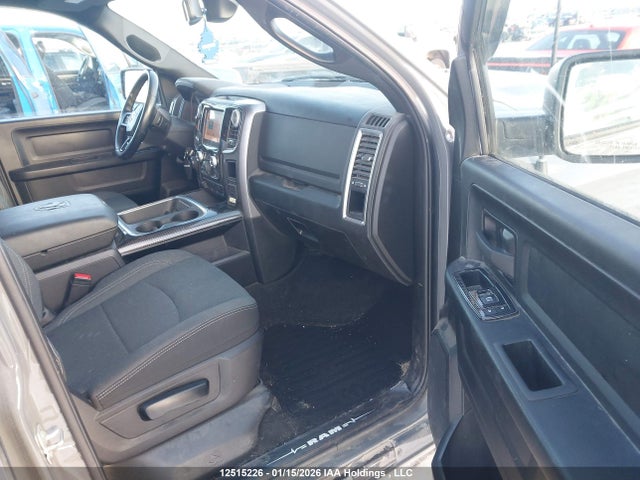 1C6RR7KT5NS235865 RAM 1500 Classic Tradesman