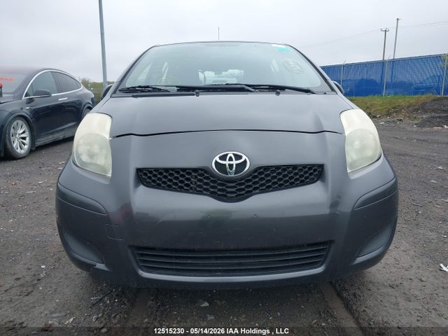 12515230 :رقم المزاد ، JTDKT923X95276746 vin ، 2009 Toyota Yaris مزاد بيع