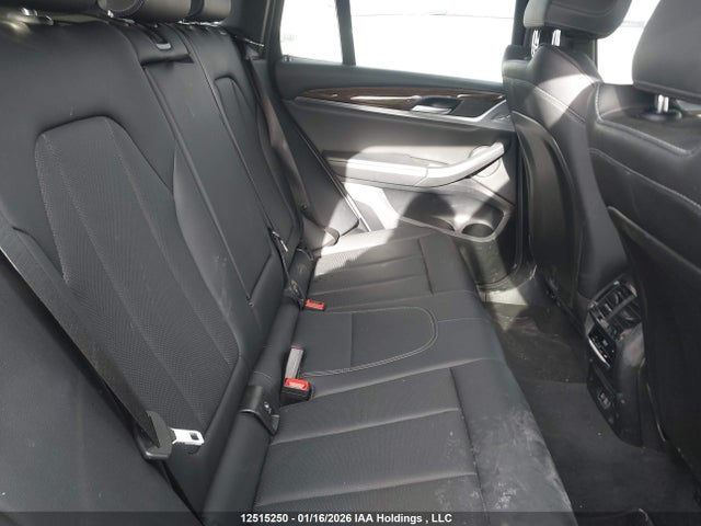 5UX53DP08R9U73033 BMW X3 Xdrive30i