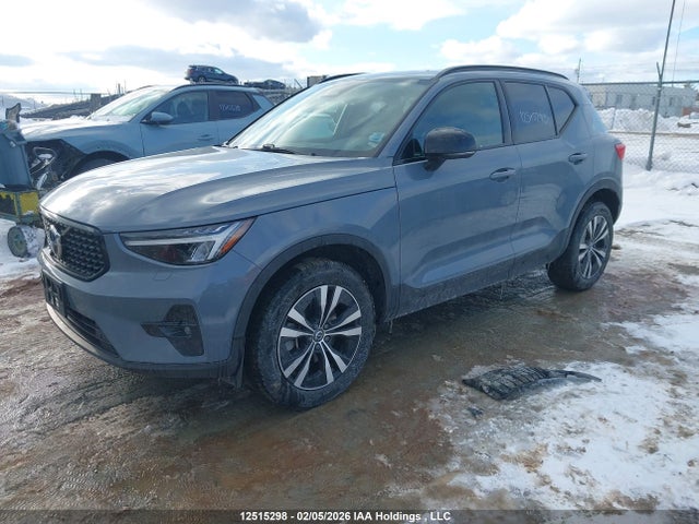 YV4L12UW2P2077520 Volvo Xc40 B5 Plus Dark Theme