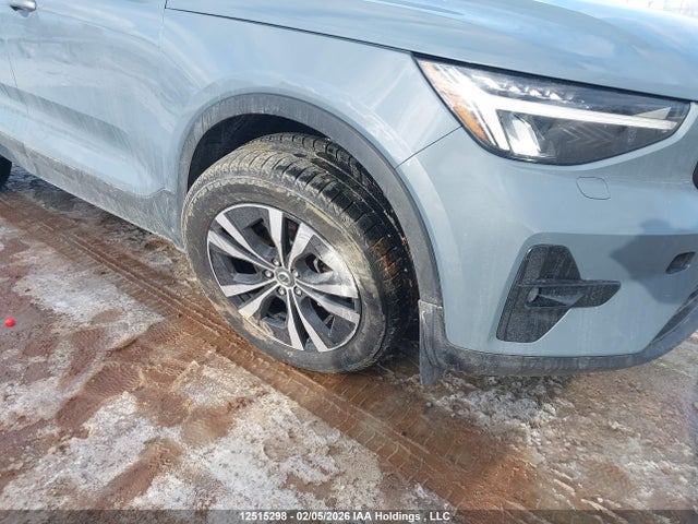 YV4L12UW2P2077520 Volvo Xc40 B5 Plus Dark Theme