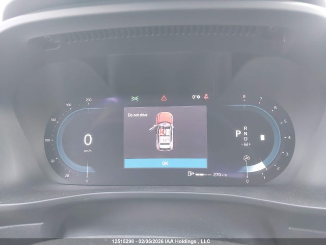 YV4L12UW2P2077520 Volvo Xc40 B5 Plus Dark Theme