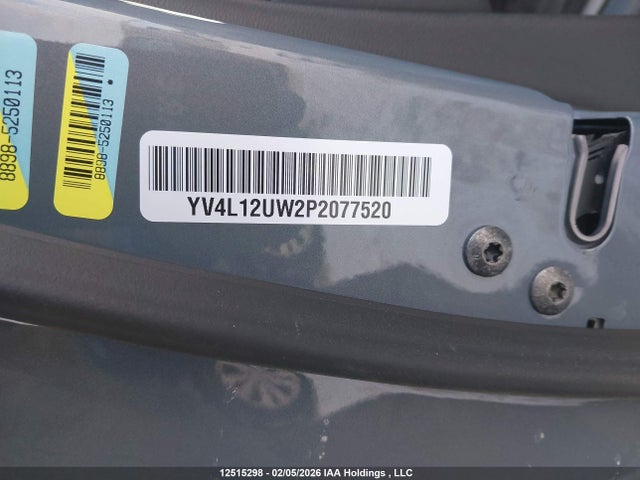 YV4L12UW2P2077520 Volvo Xc40 B5 Plus Dark Theme