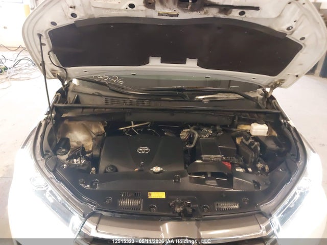5TDJZRFH9KS579646 Toyota Highlander Xle