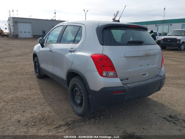 3GNCJKSB3FL194241 Chevrolet TRAX LS