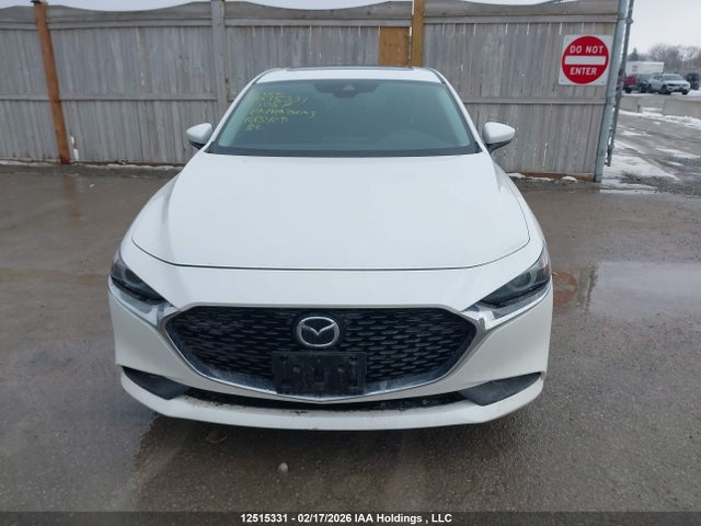 3MZBPADMXKM103057 Mazda MAZDA3