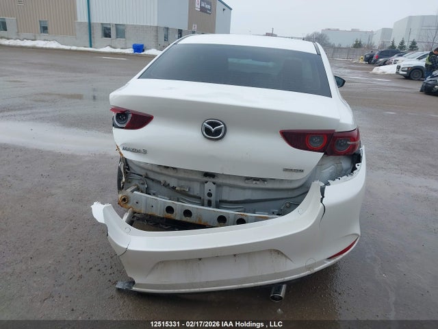 3MZBPADMXKM103057 Mazda MAZDA3