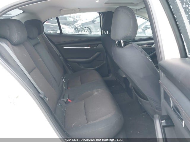 3MZBPADMXKM103057 Mazda MAZDA3