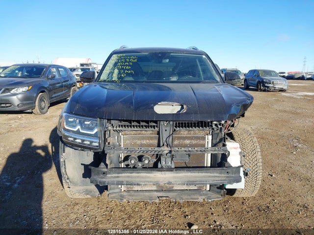 1V2NR2CA7KC569410 Volkswagen Atlas Sel Premium