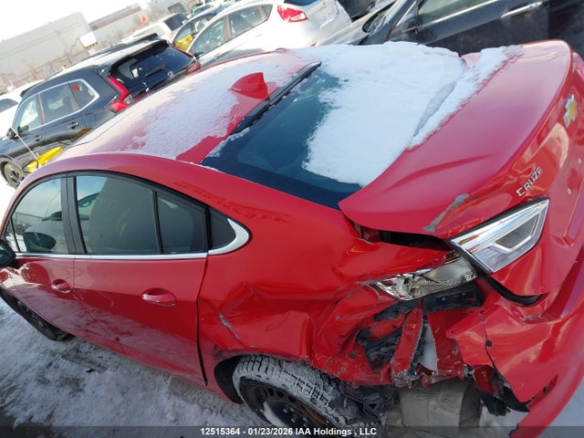 1G1BE5SM0J7141143 Chevrolet Cruze