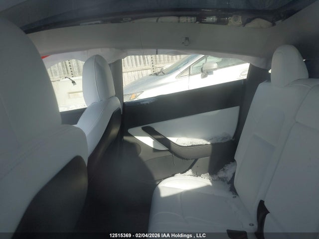 7SAYGDEF3NF381986 Tesla Model Y