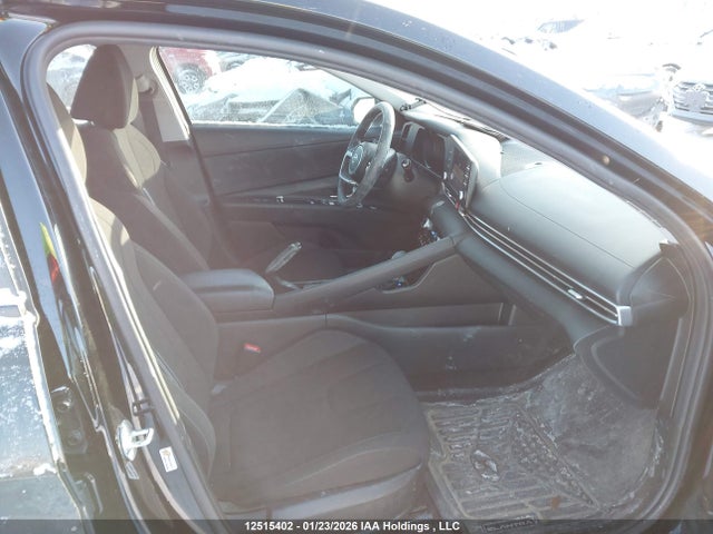 KMHLM4AG8MU076130 Hyundai Elantra Preferred Ivt With Sun And Tech Package
