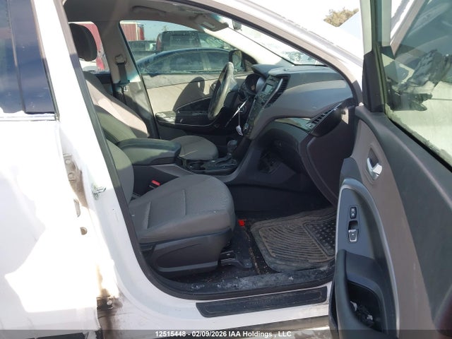 5XYZT3LB8FG234077 Hyundai Santa Fe Sport 2.4 Base