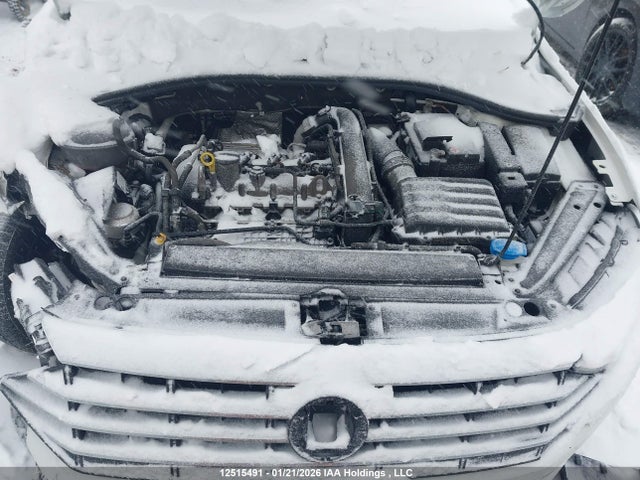 3VWEB7BU2LM056416 Volkswagen Jetta Highline