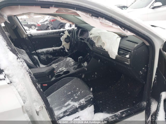 3VWEB7BU2LM056416 Volkswagen Jetta Highline