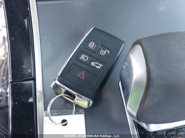 SALYL2EX2RA379613 Land Rover Range Rover Velar P250 Dynamic Se