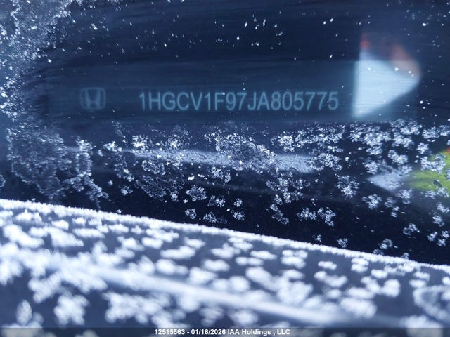 1HGCV1F97JA805775 Honda Accord Touring