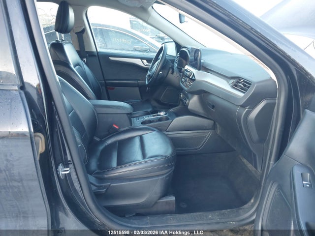 1FMCU9H62LUB21118 Ford ESCAPE SEL