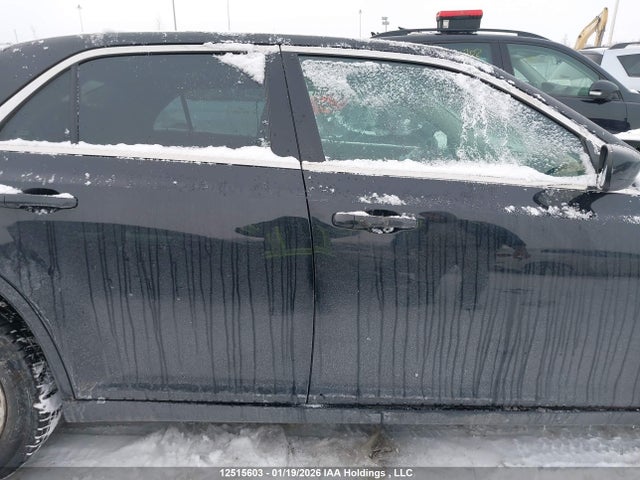 2C3CCAAG6FH813857 Chrysler 300 Touring