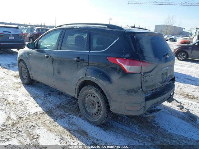 1FMCU0GX7GUA34052 Ford ESCAPE SE
