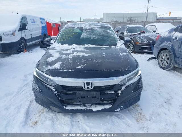 1HGCV1F13KA801136 Honda Accord