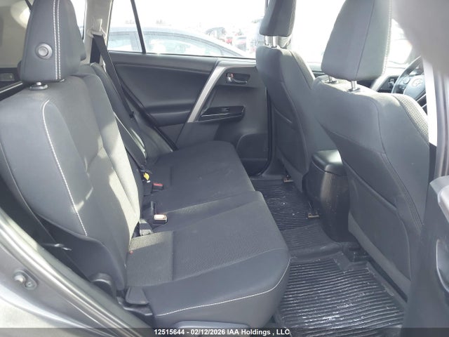 2T3WFREV2JW436900 Toyota Rav4 Adventure/xle