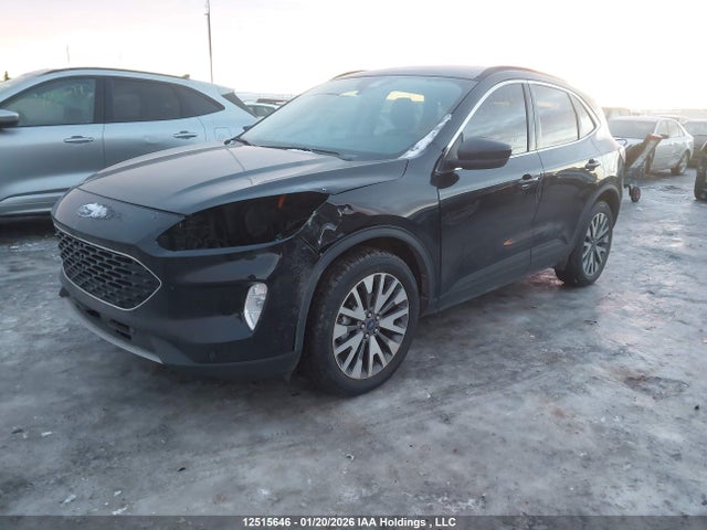 1FMCU9DZ1MUA71247 Ford Escape Titanium Hybrid