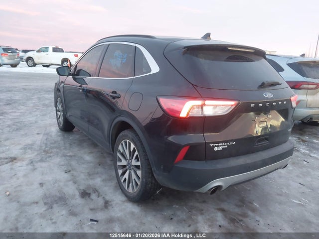 1FMCU9DZ1MUA71247 Ford Escape Titanium Hybrid