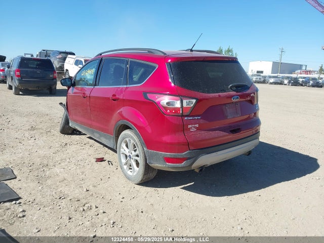 1FMCU9GD8HUD79022 Ford ESCAPE SE